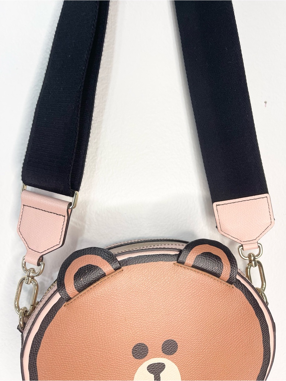 Furla × LINE FRIENDS Brown Sincere Heart Bear Mini Round Crossbody Bag EUC - Picture 9 of 17